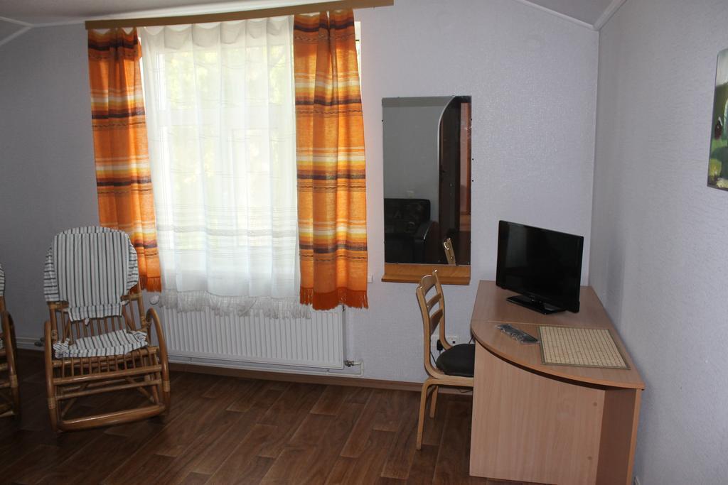 Latvijas Sarkana Krusta Viesnica Rēzekne Habitación foto